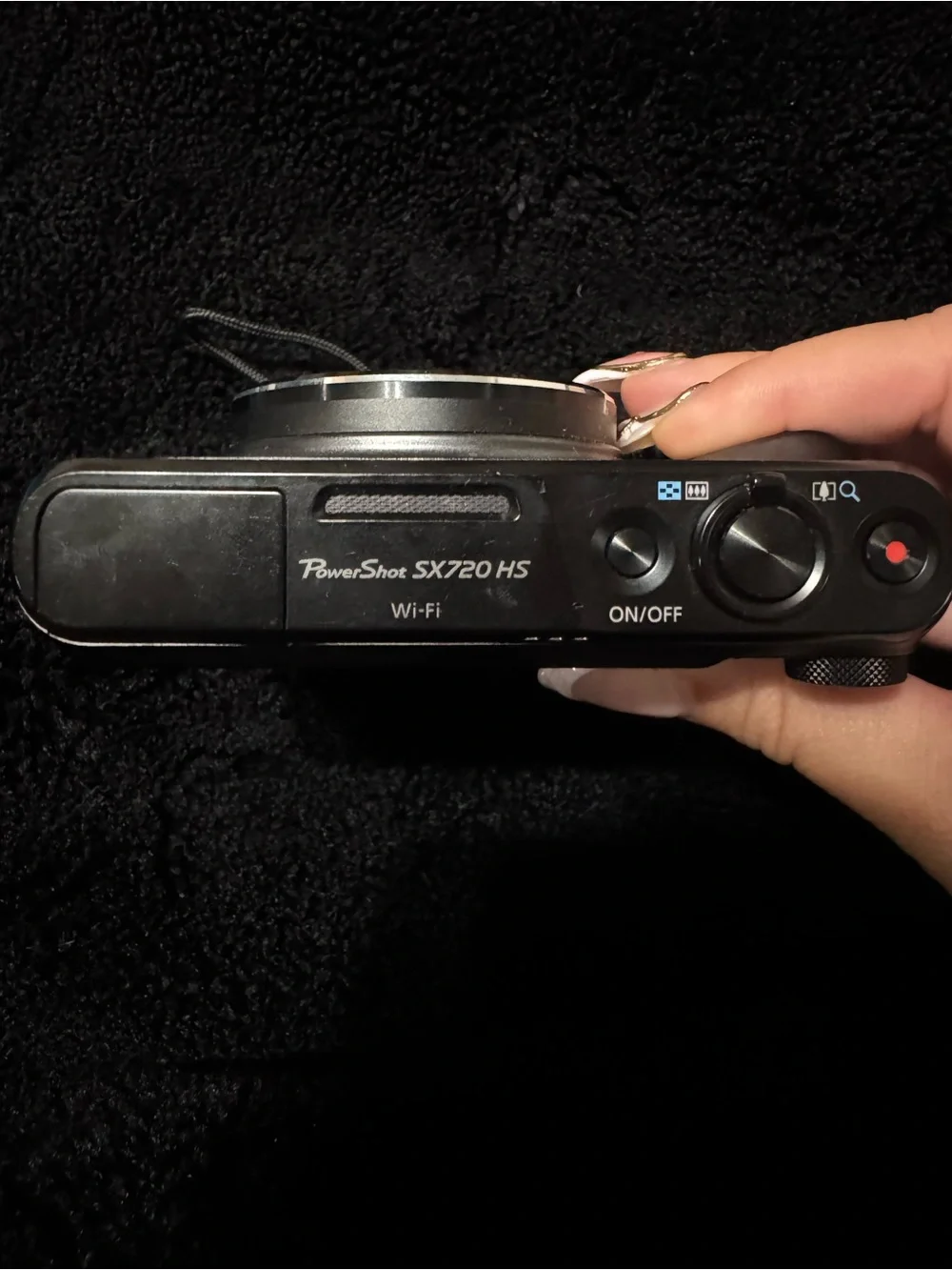 Canon Compact Digital Camera in Black and Silver